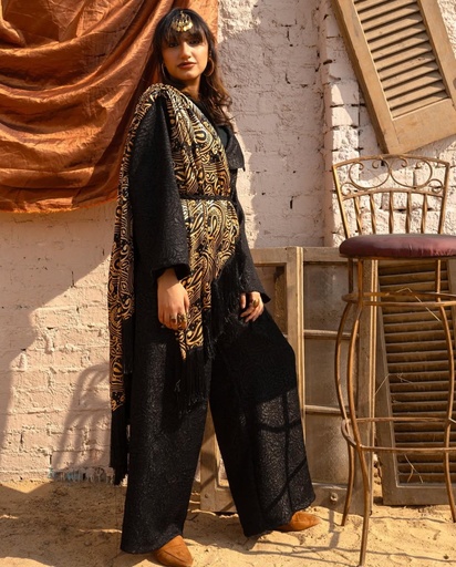 [L14-louqi] Black Jumpsuit With Gold Shawl